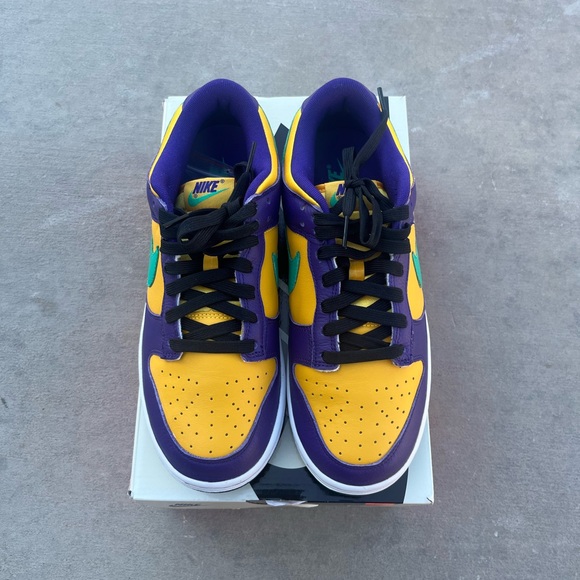 Nike Dunk Low x Lisa Leslie Sparks 2022 - D09581-500 - New - Picture 2 of 6